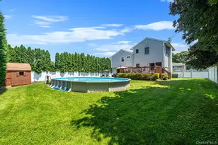 108 Keswick Dr, East Islip, NY 11730 - Photo 25