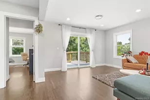109 Chelsea Rd, Wappingers Falls, NY 12590 - Photo 9