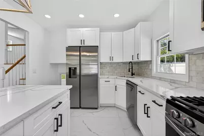 23 Champlain Street, Port Jefferson Station, NY 11776 - Photo 19