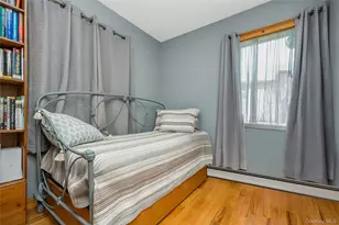 530 Elm St, West Hempstead, NY 11552 - Photo 17