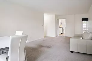 90 Avon Cir, Port Chester, NY 10573 - Photo 13