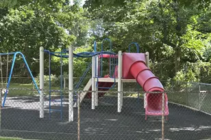 90 Avon Cir, Port Chester, NY 10573 - Photo 31