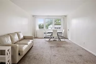 90 Avon Cir, Port Chester, NY 10573 - Photo 11