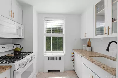 104 Pinewood Rd #3C, Hartsdale, NY 10530 - Photo 21