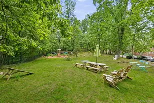 104 Pinewood Rd, Hartsdale, NY 10530 - Photo 41
