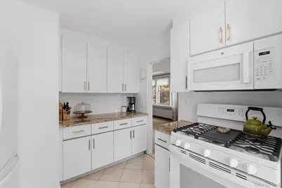 104 Pinewood Rd #3C, Hartsdale, NY 10530 - Photo 23