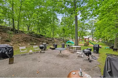 104 Pinewood Rd #3C, Hartsdale, NY 10530 - Photo 39