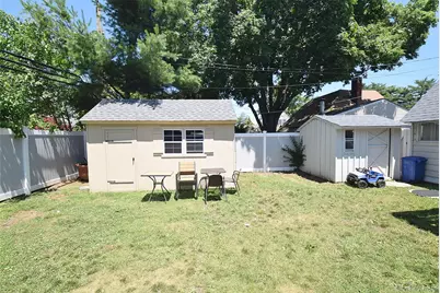 32 W Cabot Lane, Westbury, NY 11590 - Photo 23