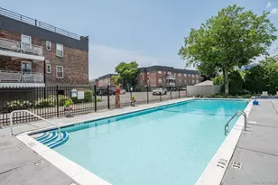 2 Fowler Ave, Lynbrook, NY 11563 - Photo 11