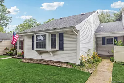 15 Forge Lane, Coram, NY 11727 - Photo 29