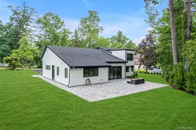 28 Red Brook Road, Great Neck, NY 11024 - Photo 27