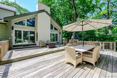 33 Meadow Farm Road, East Islip, NY 11730 - Photo 33