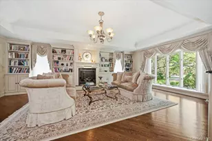 33 Meadowfarm Rd, East Islip, NY 11730 - Photo 3