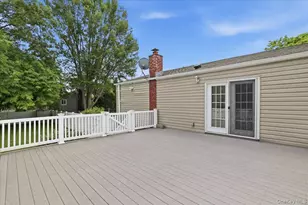 105 Greenhaven Dr, Port Jefferson Station, NY 11776 - Photo 21