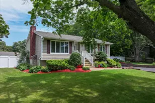 105 Greenhaven Dr, Port Jefferson Station, NY 11776 - Photo 25