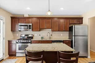 105 Greenhaven Dr, Port Jefferson Station, NY 11776 - Photo 5