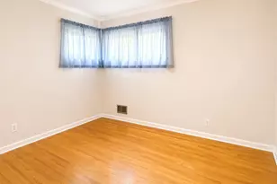 7-08 127th St, College Point, NY 11356 - Photo 7