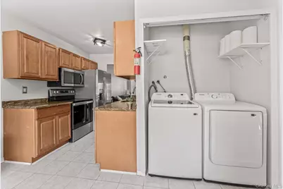 10 Roundtree Court, Beacon, NY 12508 - Photo 5