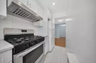 51-33 Goldsmith St, Elmhurst, NY 11373 - Photo 11