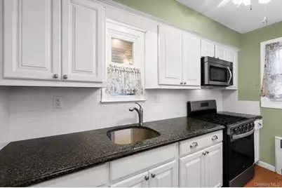 501 E Penn Street, Long Beach, NY 11561 - Photo 9