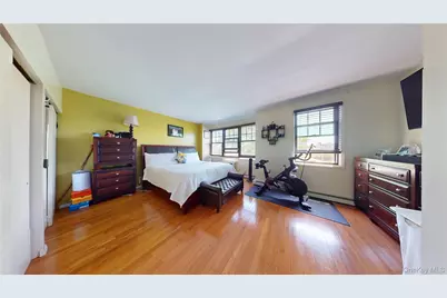 555 Egan Street, Brooklyn, NY 11239 - Photo 9