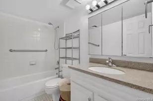 5-38 115th St, College Point, NY 11356 - Photo 11