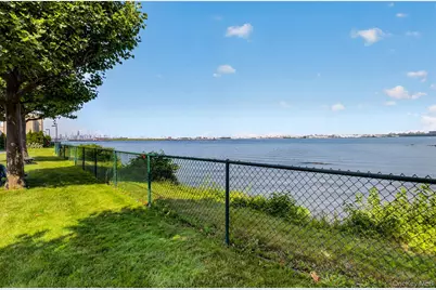 5-38 115th Street #538F, College Point, NY 11356 - Photo 19
