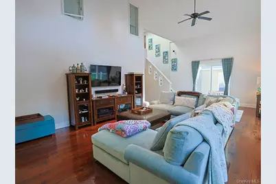 68 Van Buren Street, Pearl River, NY 10965 - Photo 21