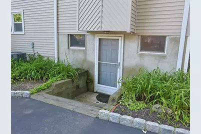 68 Van Buren Street, Pearl River, NY 10965 - Photo 35