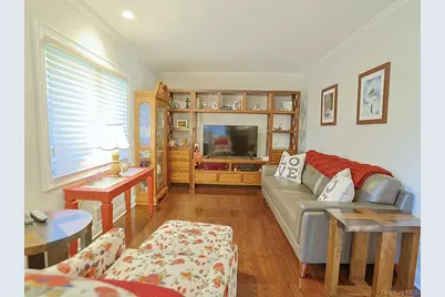 68 Van Buren Street, Pearl River, NY 10965 - Photo 17