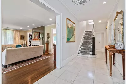 19 Margaret Avenue, Lawrence, NY 11559 - Photo 3
