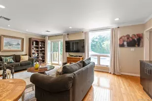 19 Margaret Ave, Lawrence, NY 11559 - Photo 9
