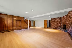 18 Dogwood Rd, Searingtown, NY 11507 - Photo 17