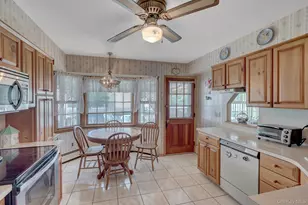 175 Franklin St, Patchogue, NY 11772 - Photo 17