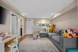 215 N Boston Ave, Massapequa, NY 11758 - Photo 21