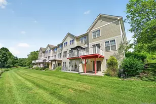 37 Meadow View Dr, Middletown, NY 10940 - Photo 43