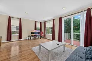 37 Meadow View Dr, Middletown, NY 10940 - Photo 9