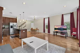37 Meadow View Dr, Middletown, NY 10940 - Photo 11
