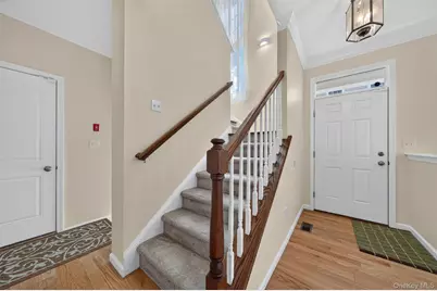 37 Meadow View Drive, Middletown, NY 10940 - Photo 5
