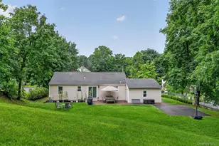 8 Durrin Ave, Cortlandt Manor, NY 10567 - Photo 31