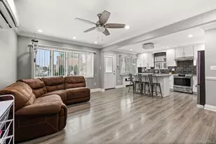 2383 Riverside Dr, Wantagh, NY 11793 - Photo 11