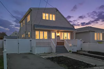 2383 Riverside Drive, Wantagh, NY 11793 - Photo 5