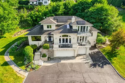 2 Half Moon Ridge, Cornwall, NY 12520 - Photo 3