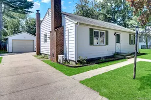 100 Lincoln Dr, Mastic Beach, NY 11951 - Photo 31