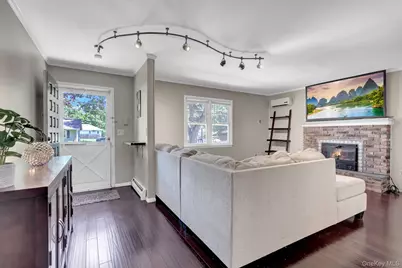 100 Lincoln Drive, Mastic Beach, NY 11951 - Photo 11