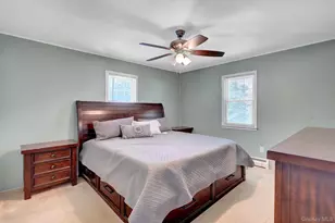 100 Lincoln Dr, Mastic Beach, NY 11951 - Photo 17