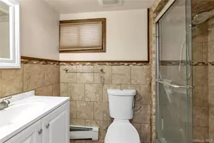 168-54 118th Rd, Jamaica, NY 11434 - Photo 19