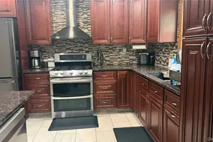 17 De Garmo Rd, Poughkeepsie, NY 12603 - Photo 11
