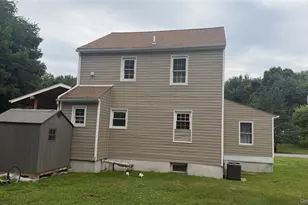 17 De Garmo Rd, Poughkeepsie, NY 12603 - Photo 3
