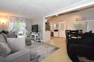 38 Balaton Ave, Ronkonkoma, NY 11779 - Photo 7